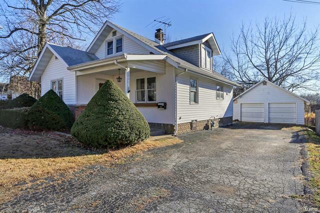 Property Photo: 1401 Eberhart Avenue 62025