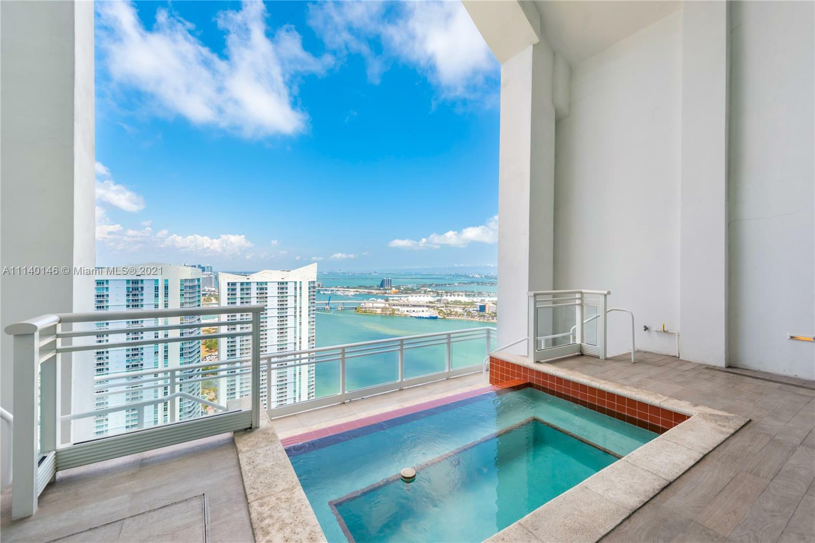 Property Photo:  900 Brickell Key Blvd Ph3402  FL 33131 