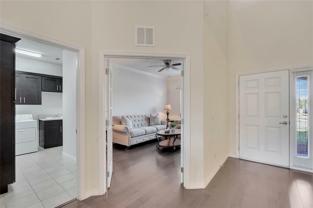Property Photo: 2115 Plantation Oak Drive FL 32824