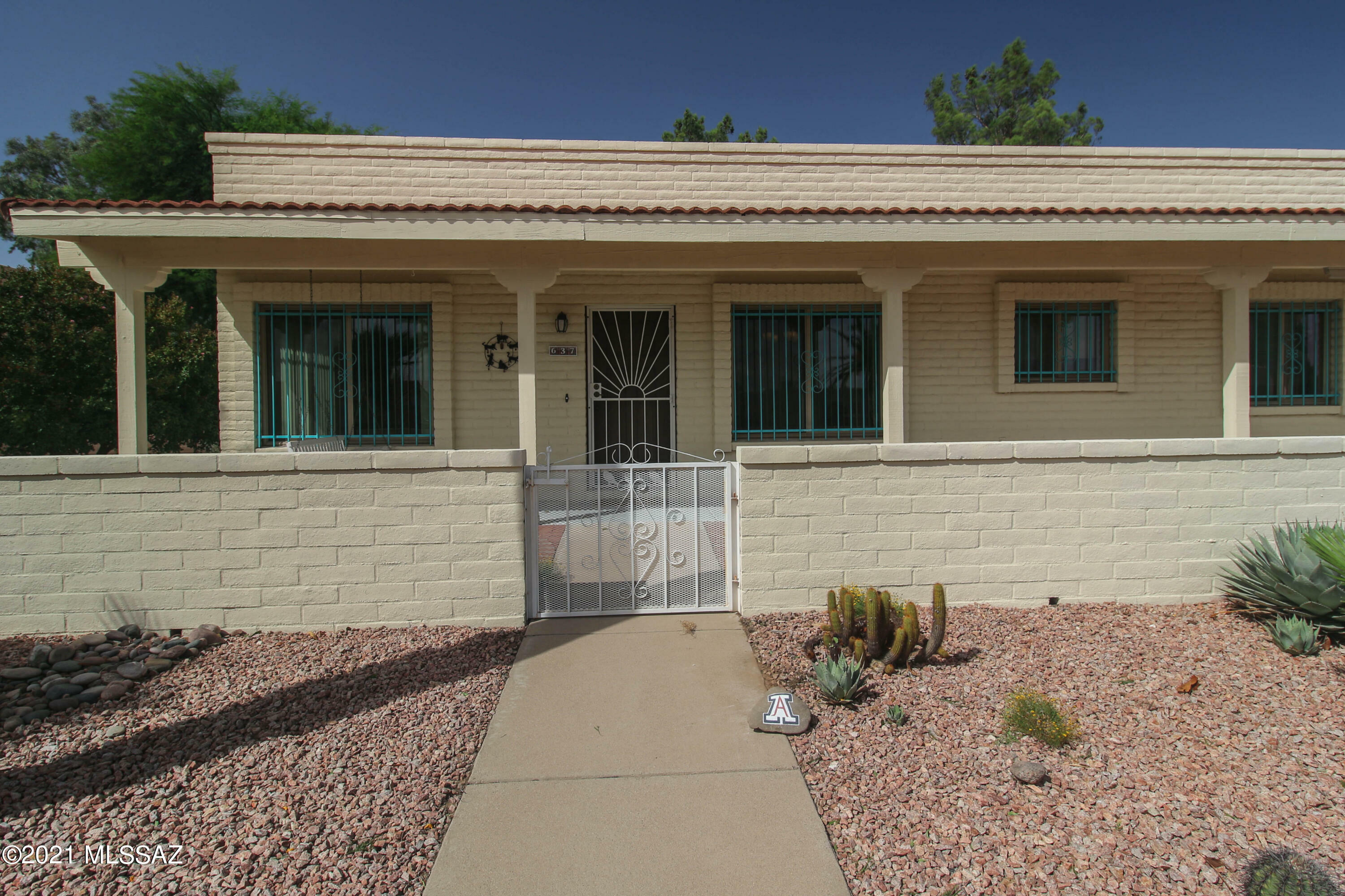 Property Photo:  637 N Paseo Rico  AZ 85614 