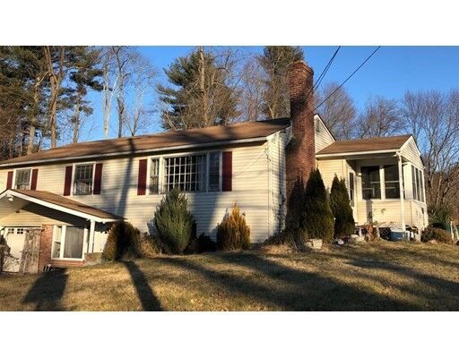 Property Photo: 1153 Main St MA 01523