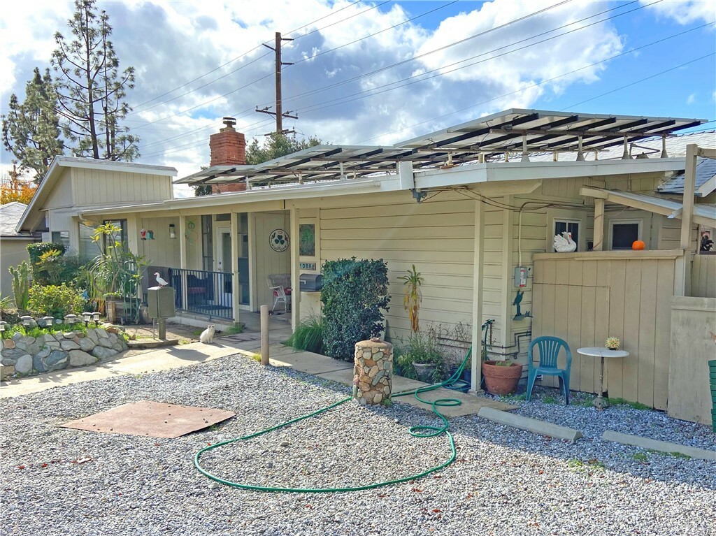 Property Photo:  1088 Cascade Place  CA 91711 