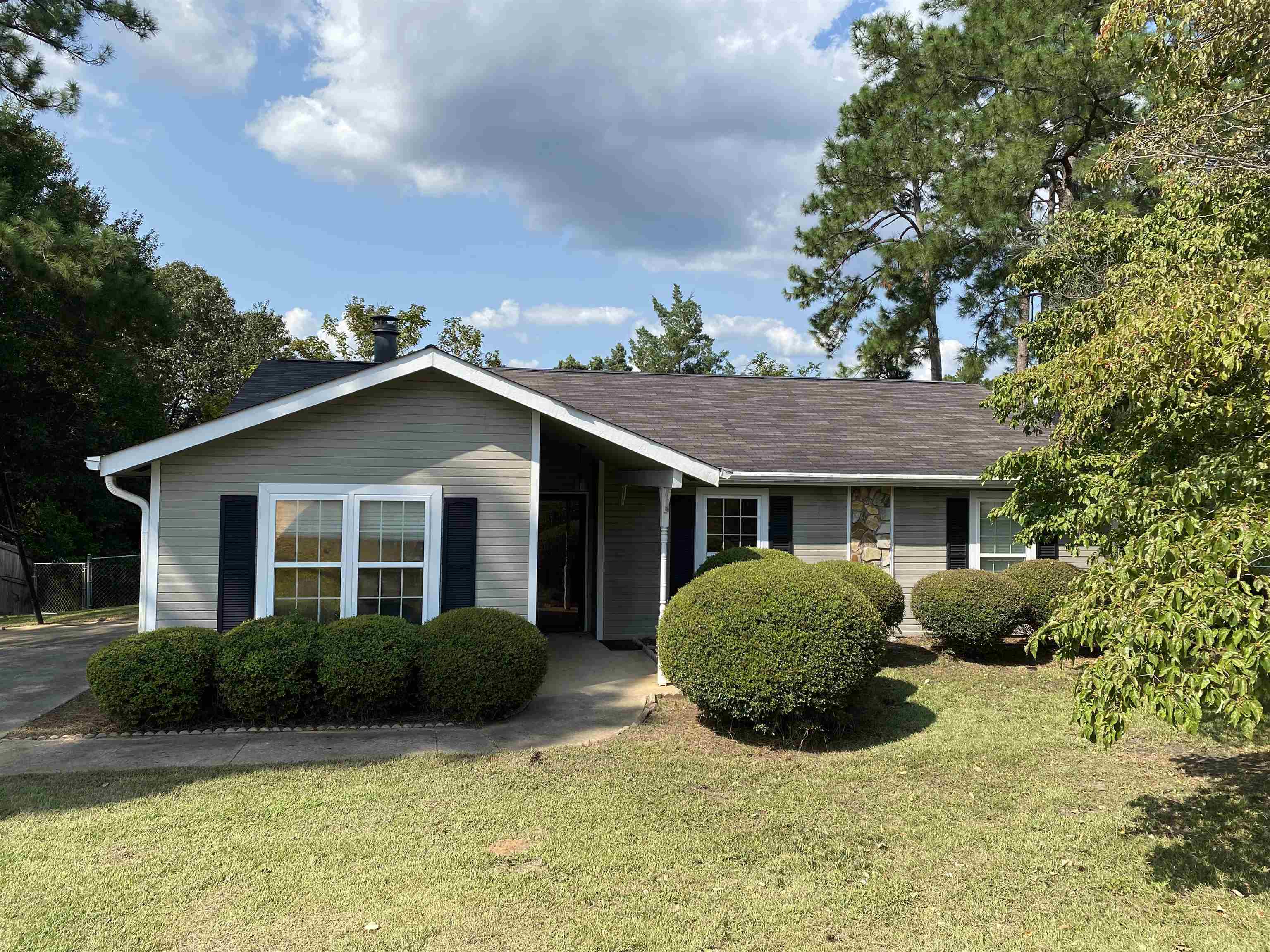 Property Photo:  423 Feagin Mill Road  GA 31088 