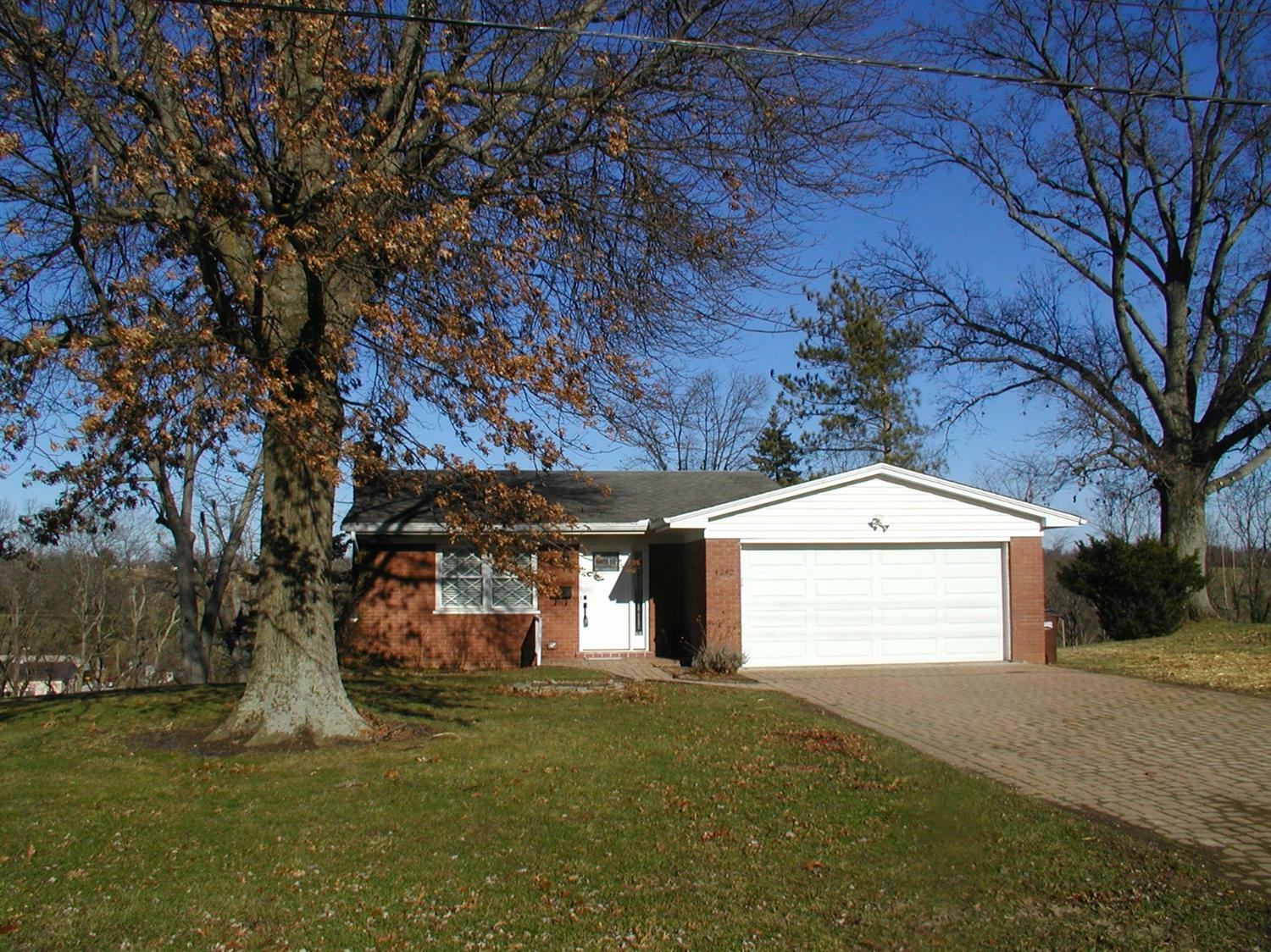 Property Photo: 4242 Marcrest Dr OH 45211