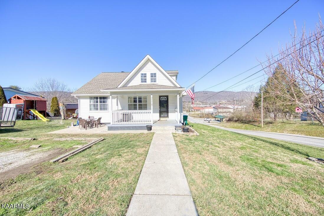 Property Photo:  218 Water St  TN 37757 