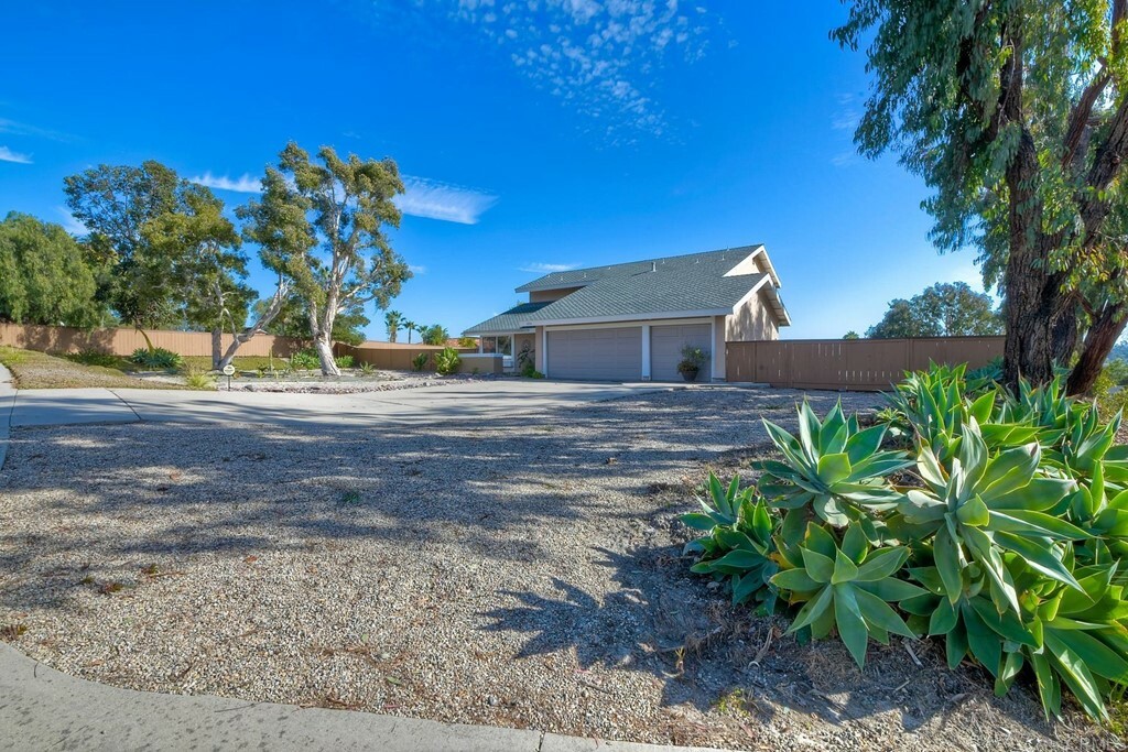 Property Photo:  3554 Ridge Road  CA 92056 