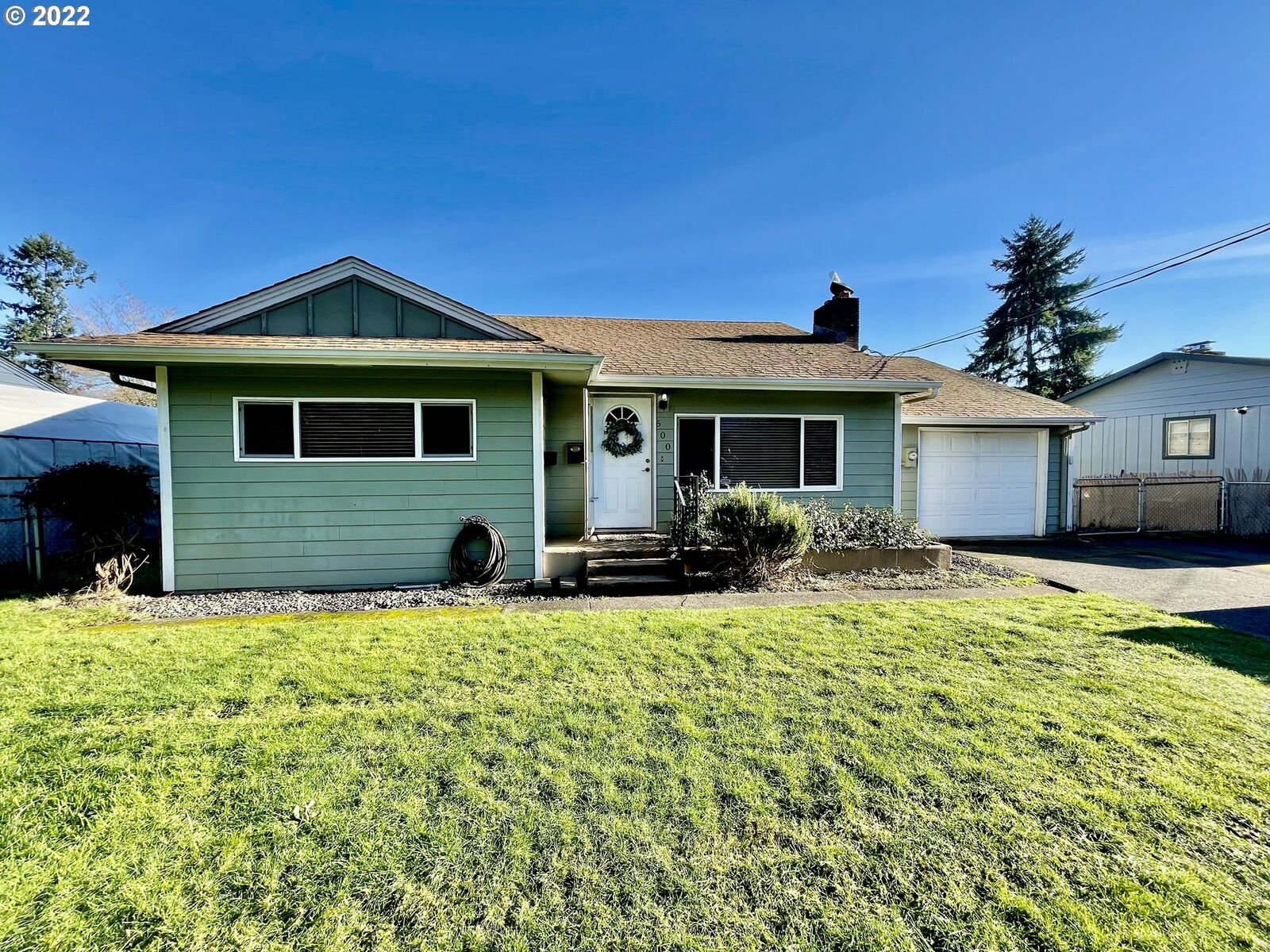 Property Photo: 500 N 12th Ave WA 98626