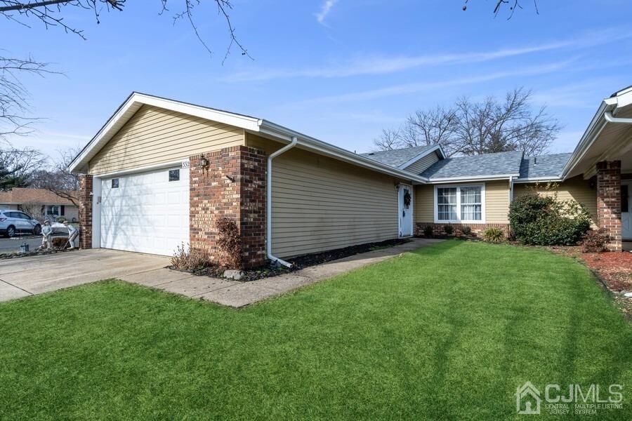 Property Photo:  392 Hystrix Plaza  NJ 08831 
