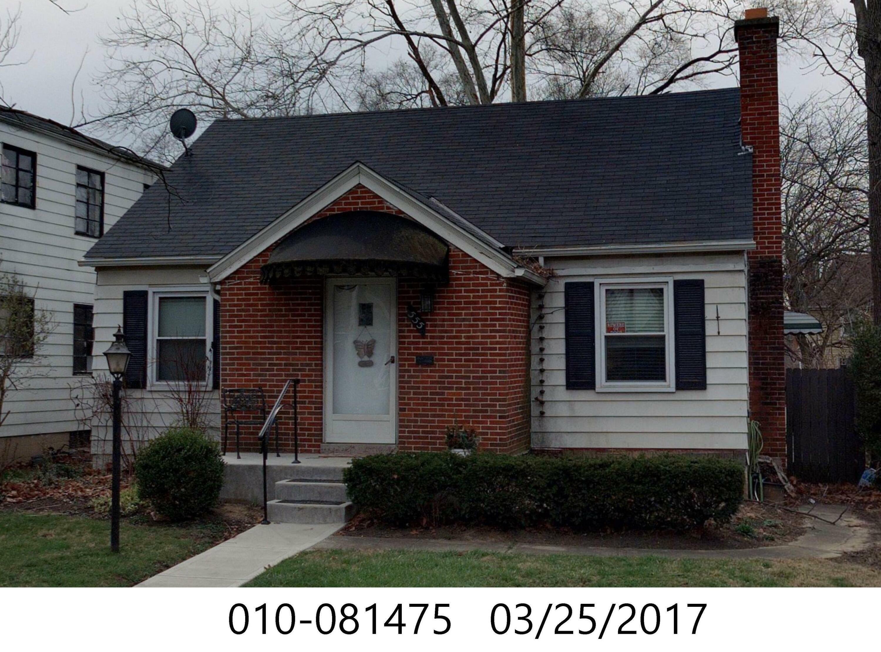 Property Photo: 555 Wrexham Avenue OH 43223