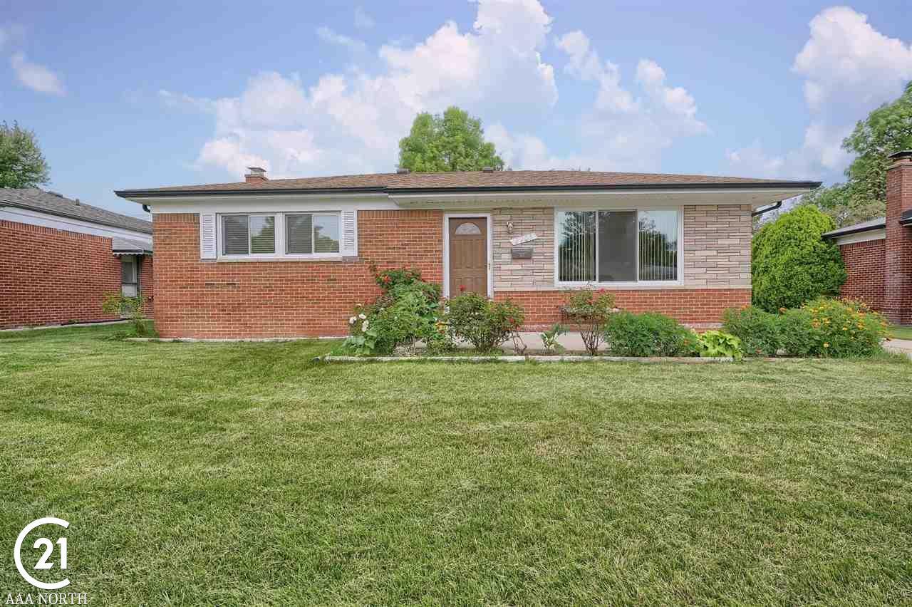 Property Photo:  2903 Teasdale  MI 48083 