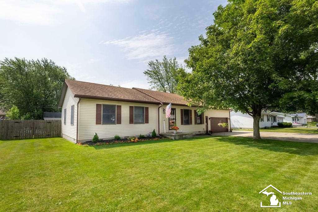 Property Photo:  2380 Fairview St.  MI 48162-4350 