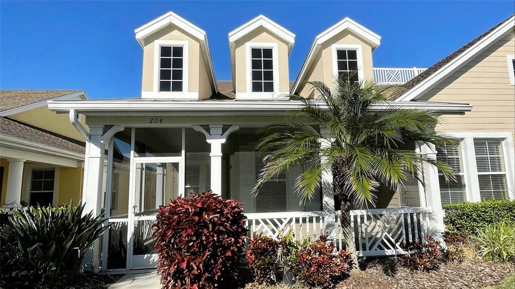 Property Photo:  204 Summerside Court  FL 33572 