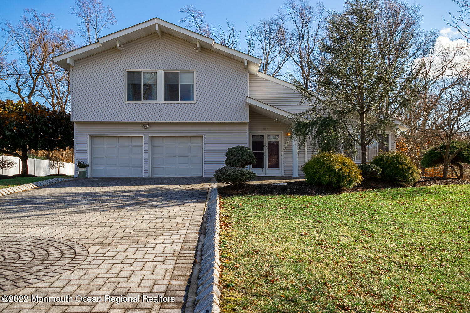 Property Photo:  32 Edwards Drive  NJ 07728 