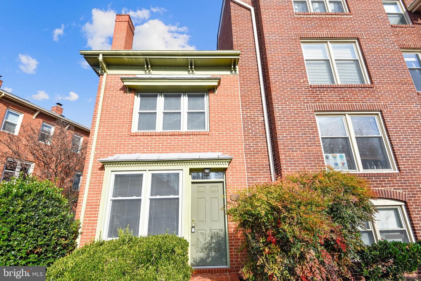 Property Photo: 1523 Oronoco Street VA 22314