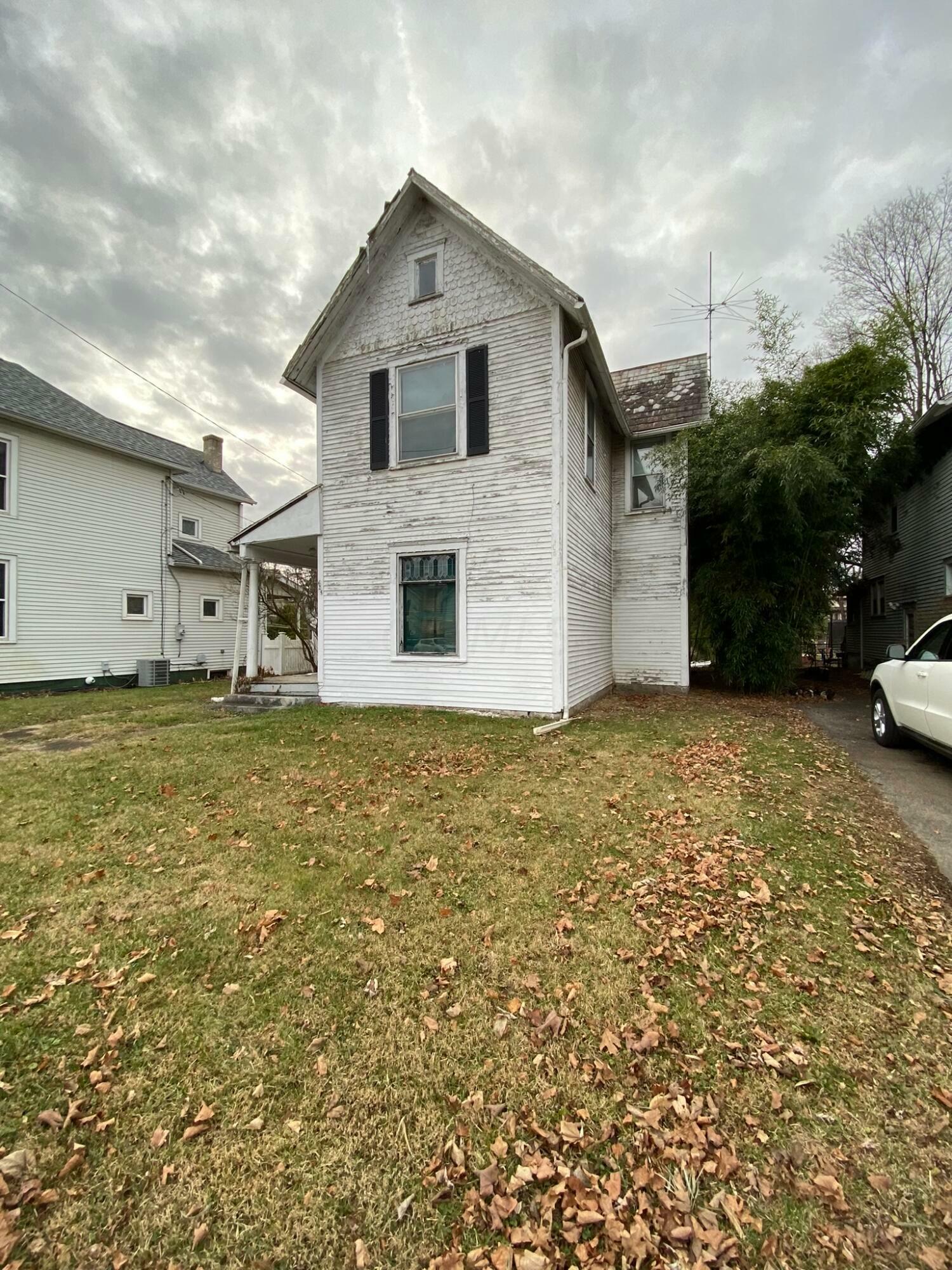 Property Photo: 625 Evans Street OH 43055