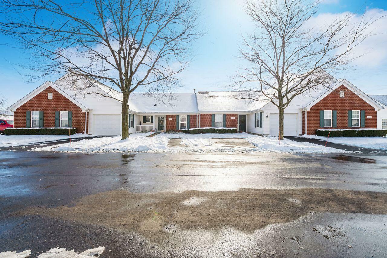 Property Photo: 8077 Night Heron Lane OH 43147