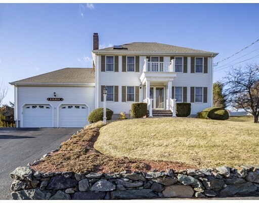 Property Photo: 29 Overlook Dr MA 02062