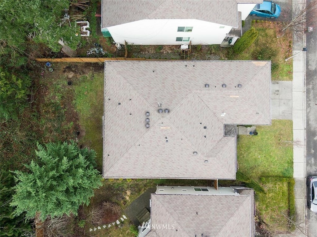Property Photo: 10103 194th Avenue E WA 98391
