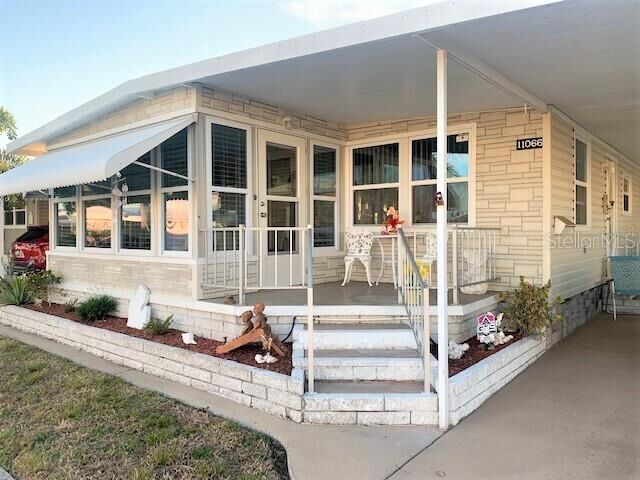 Property Photo:  11066 100th Street 40  FL 33773 