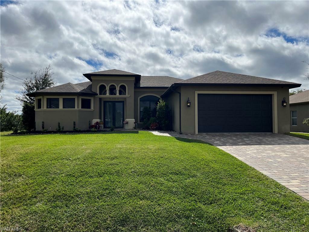Property Photo: 3424 SW 2nd Lane FL 33991