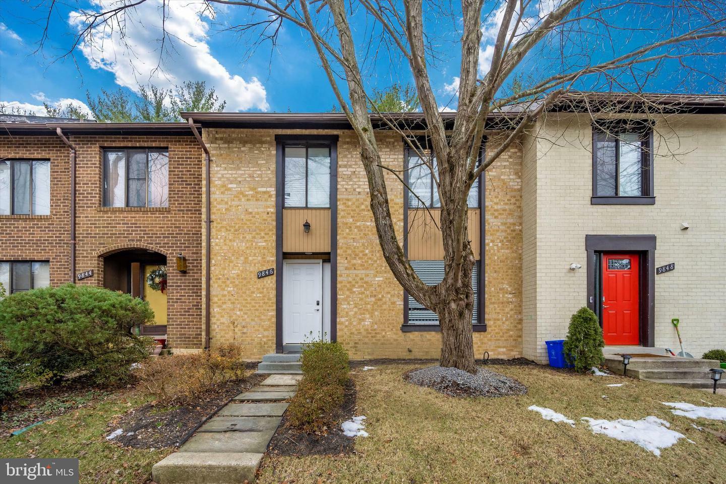 Property Photo: 9846 Dairyton Court MD 20886