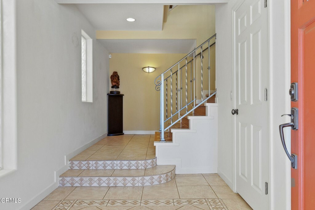 Property Photo:  4028 Ocean Drive  CA 93035 