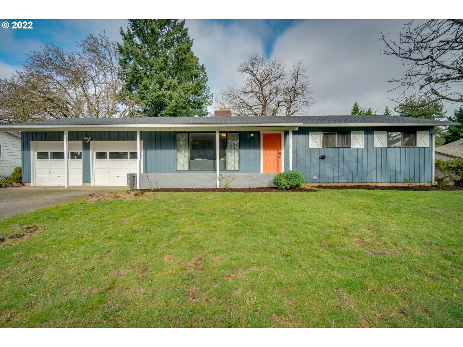 Property Photo: 414 NW 77th St WA 98665