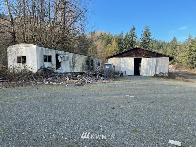 Property Photo: 37405 Pacific Highway S WA 98003