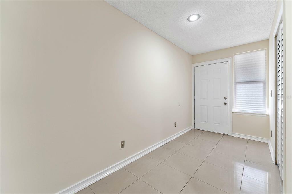 Property Photo:  1412 Eagle Lane  FL 34787 