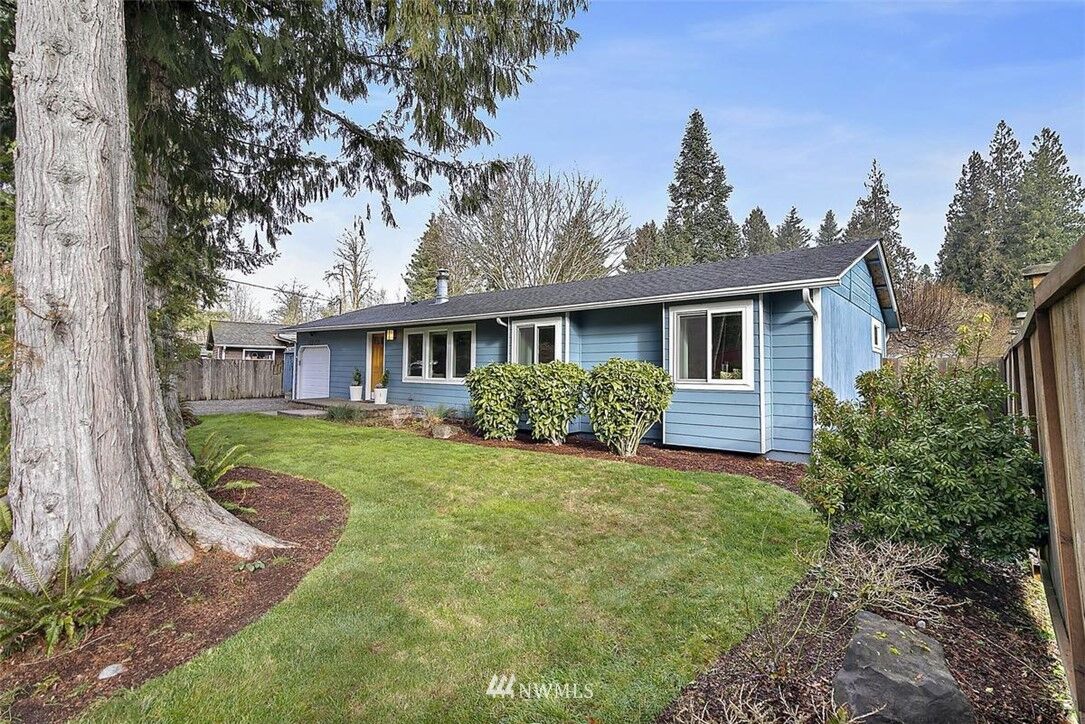 Property Photo:  43712 SE 150th Street  WA 98045 
