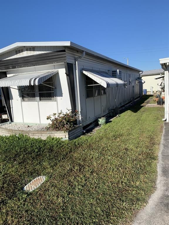 Property Photo:  6614 New Jersey Street  FL 34207 