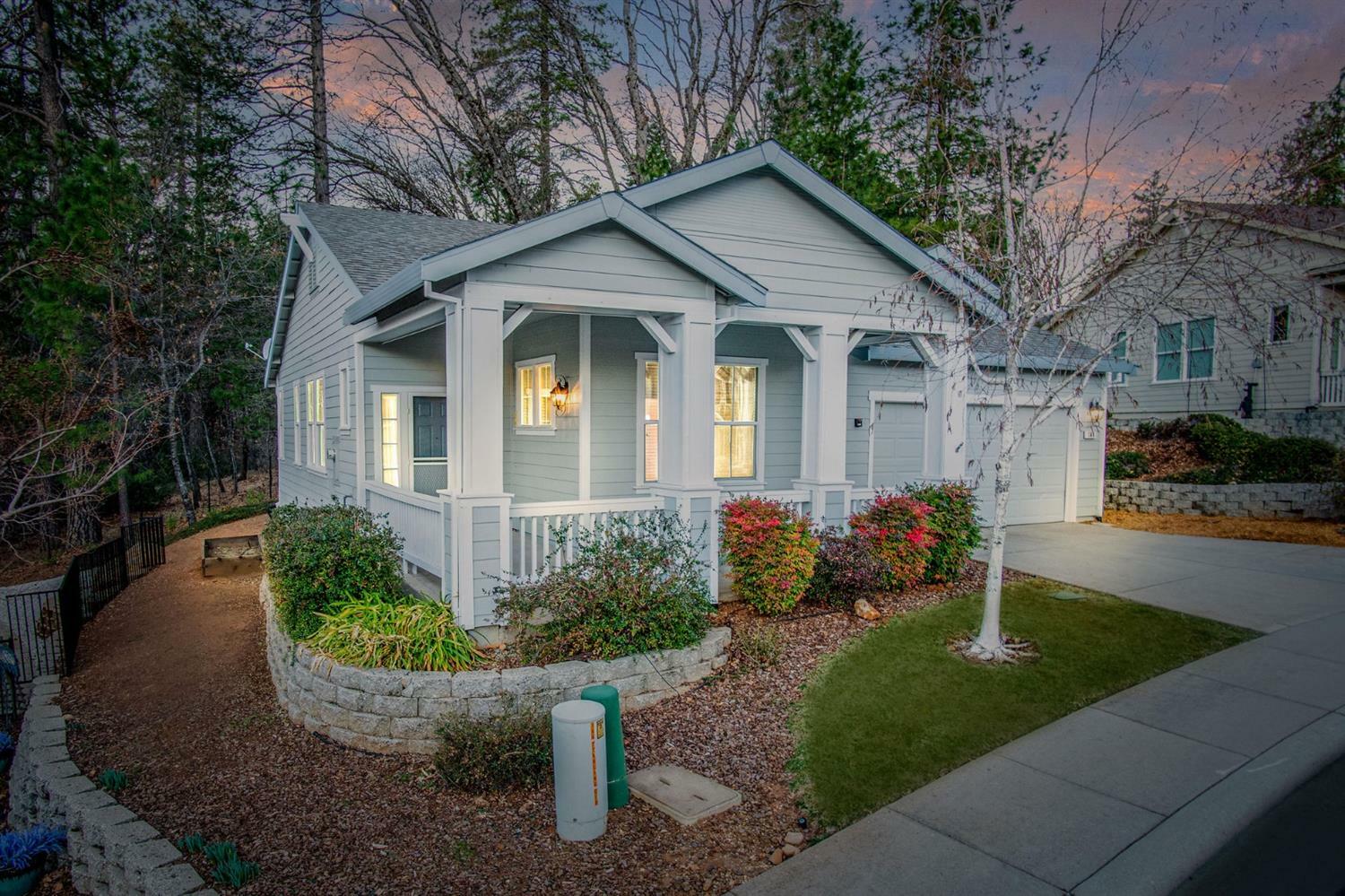 Property Photo: 144 Starling Circle CA 95945