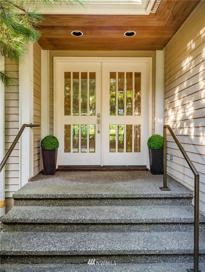 Property Photo: 5414 Quail Run WA 98230