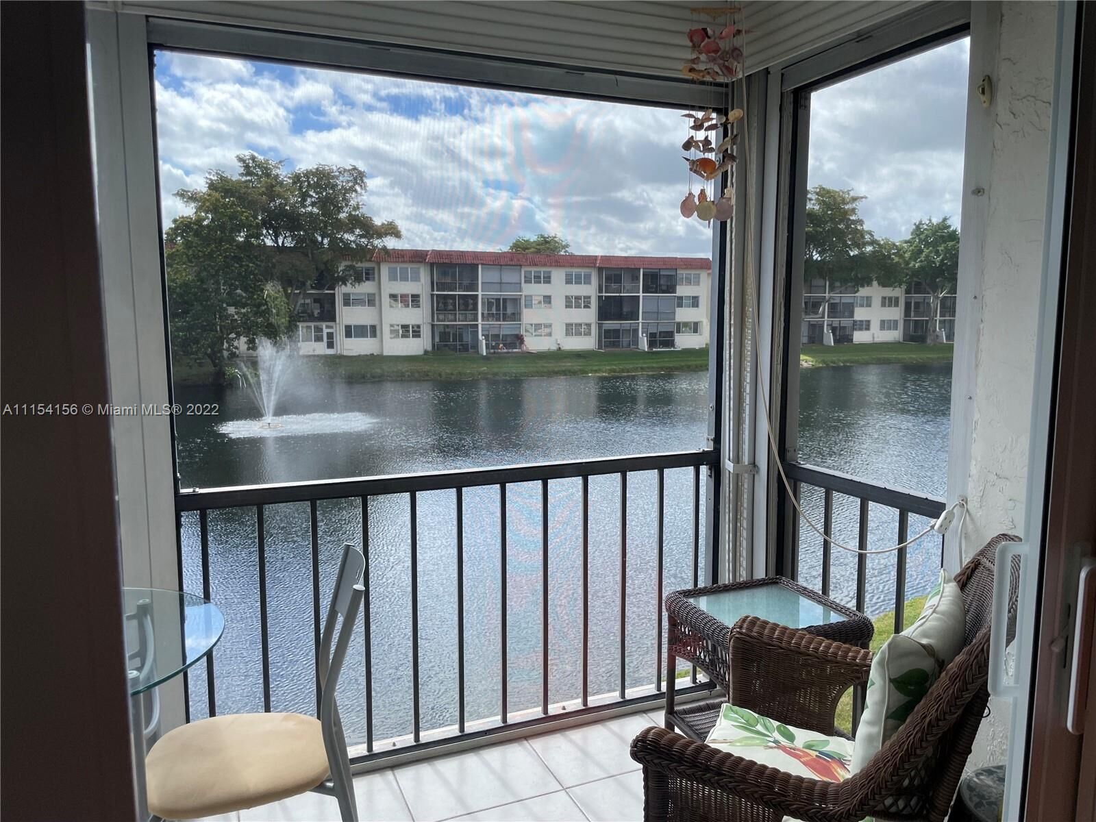 Property Photo: 361 S Hollybrook Dr 209 FL 33025