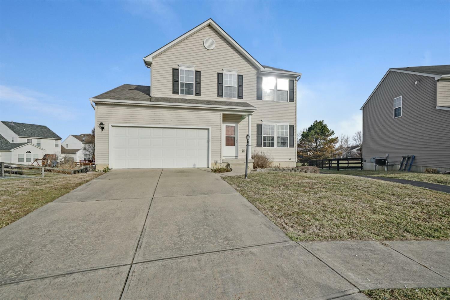 Property Photo: 5573 Shetland Ct OH 45152