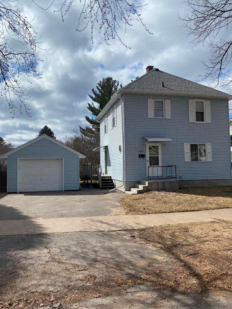Property Photo: 817 Henrietta Street WI 54403