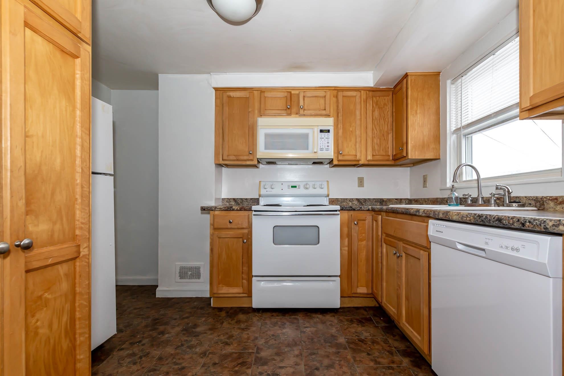 Property Photo:  80 Harold Street  NH 03104 