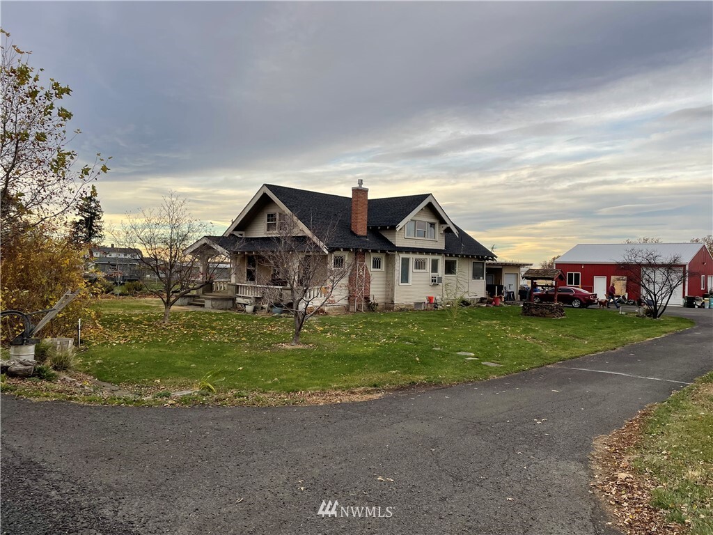 Property Photo: 53505 Appleton Road OR 99324