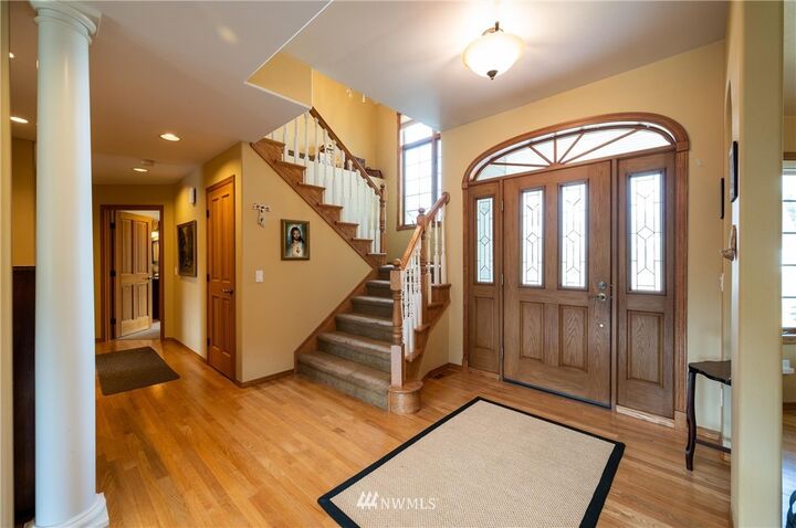 Property Photo: 324 E Maberry Drive WA 98264