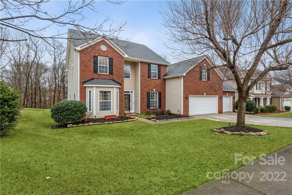 Property Photo: 5001 Brook Valley Run NC 28110