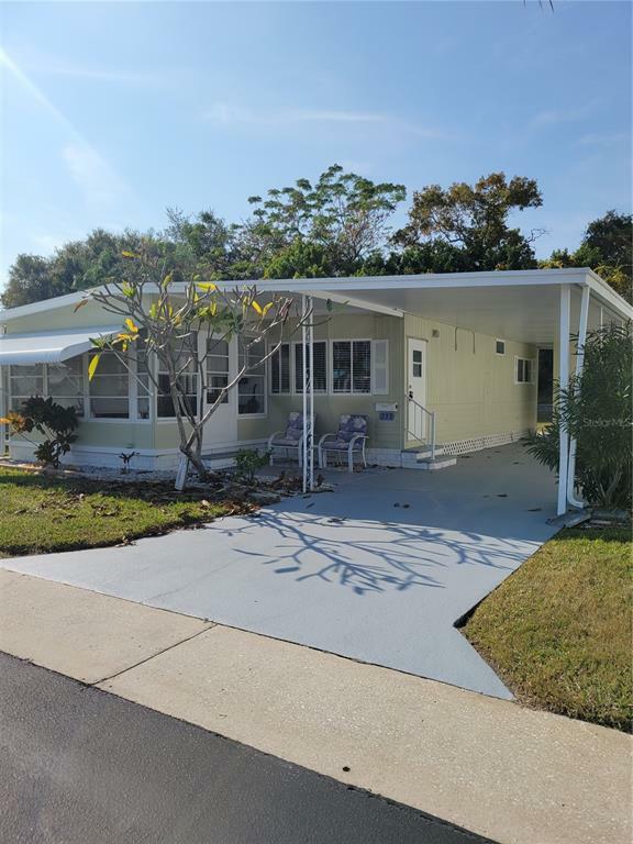 Property Photo: 238 Harmony Way FL 34689