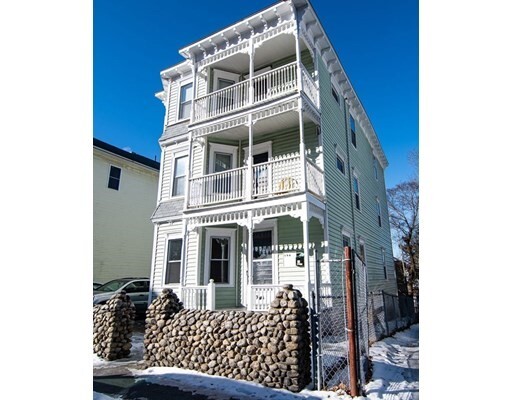 Property Photo: 154 Eastern Ave MA 01605