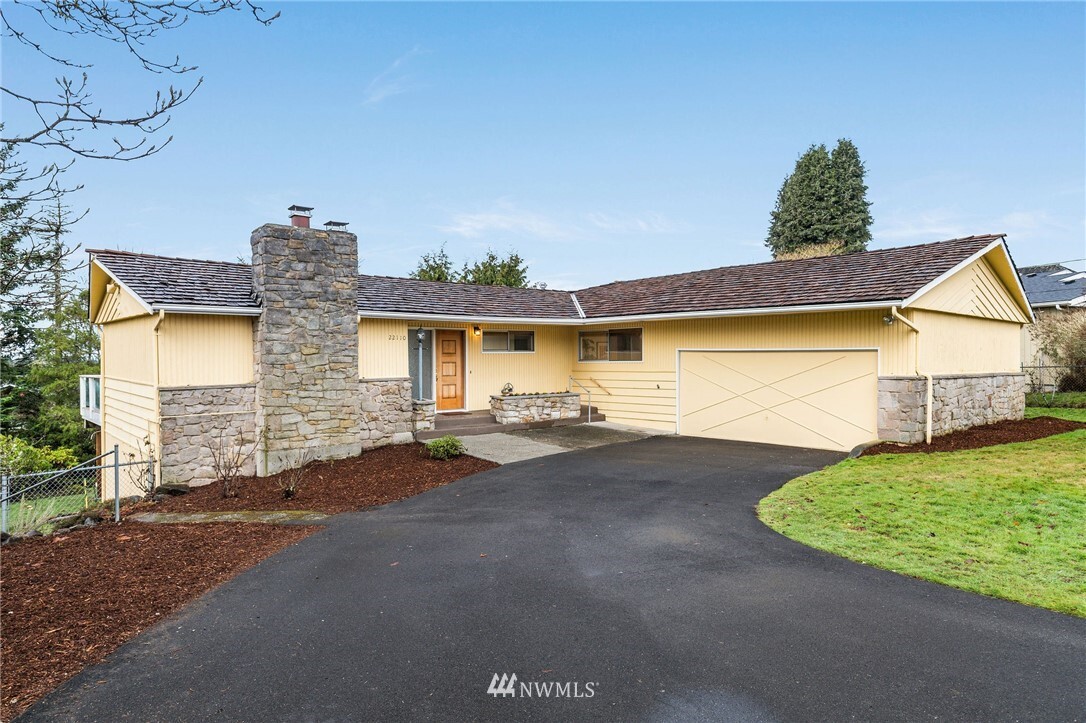 Property Photo:  22110  98th Avenue W  WA 98020 
