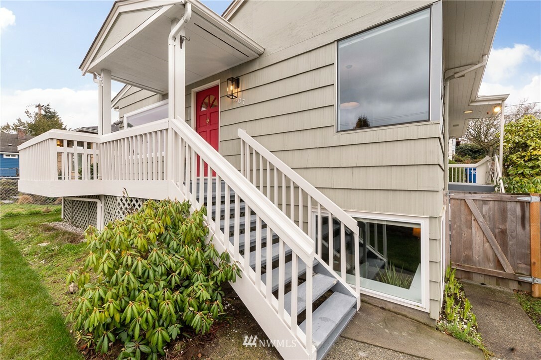 Property Photo:  8307 37th Avenue SW  WA 98126 