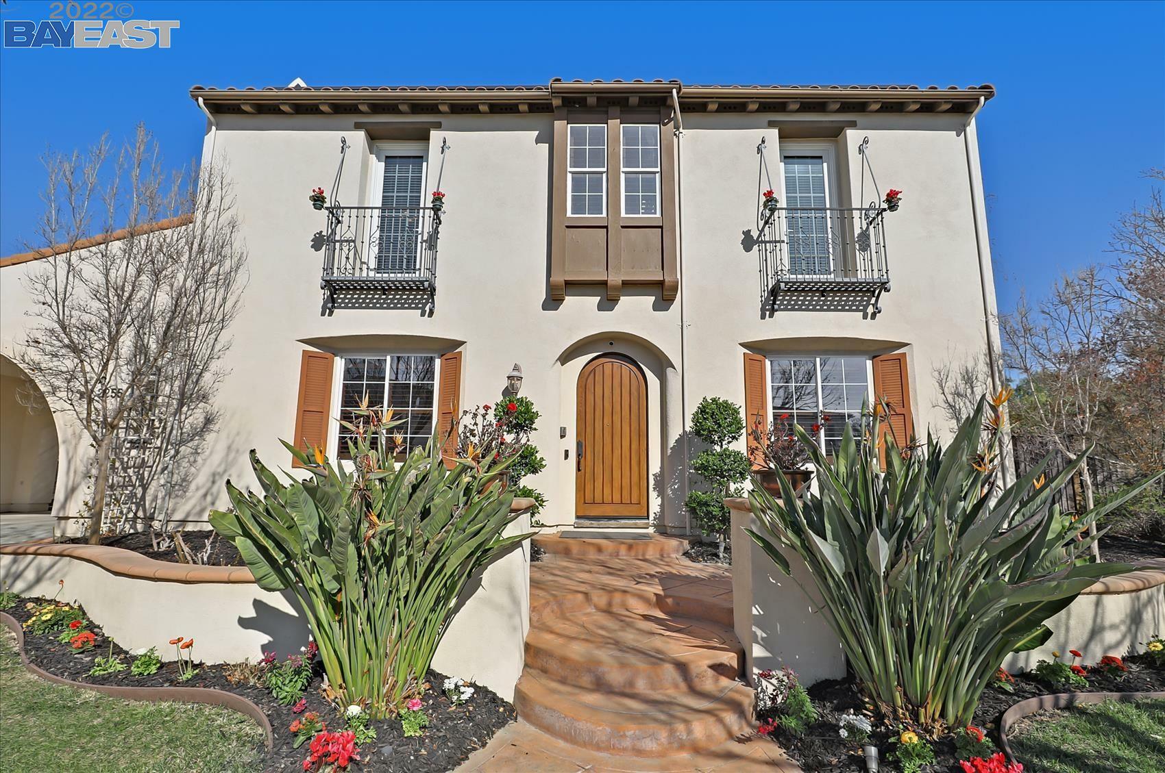 Property Photo: 2255 Britannia Dr CA 94582
