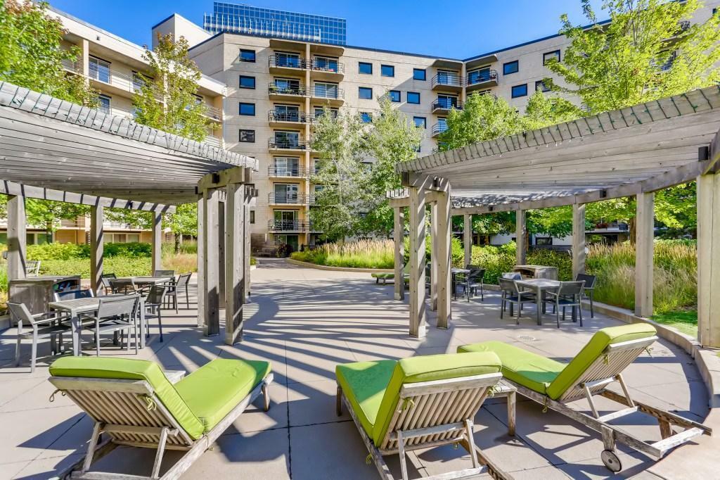 Property Photo:  1200 Nicollet Mall 211  MN 55403 