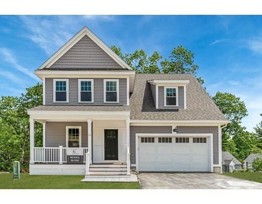 Property Photo: 10 Balsam Circle 10 MA 01886