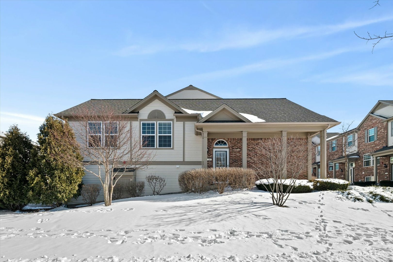 Property Photo:  280 Devoe Drive  IL 60543 