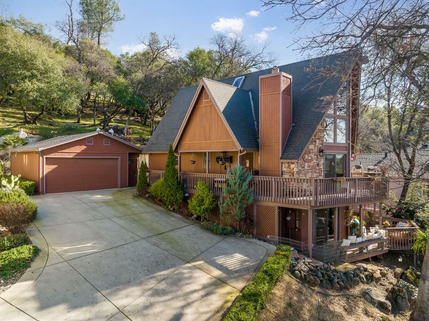 Property Photo: 14201 Lodgepole Drive CA 95946