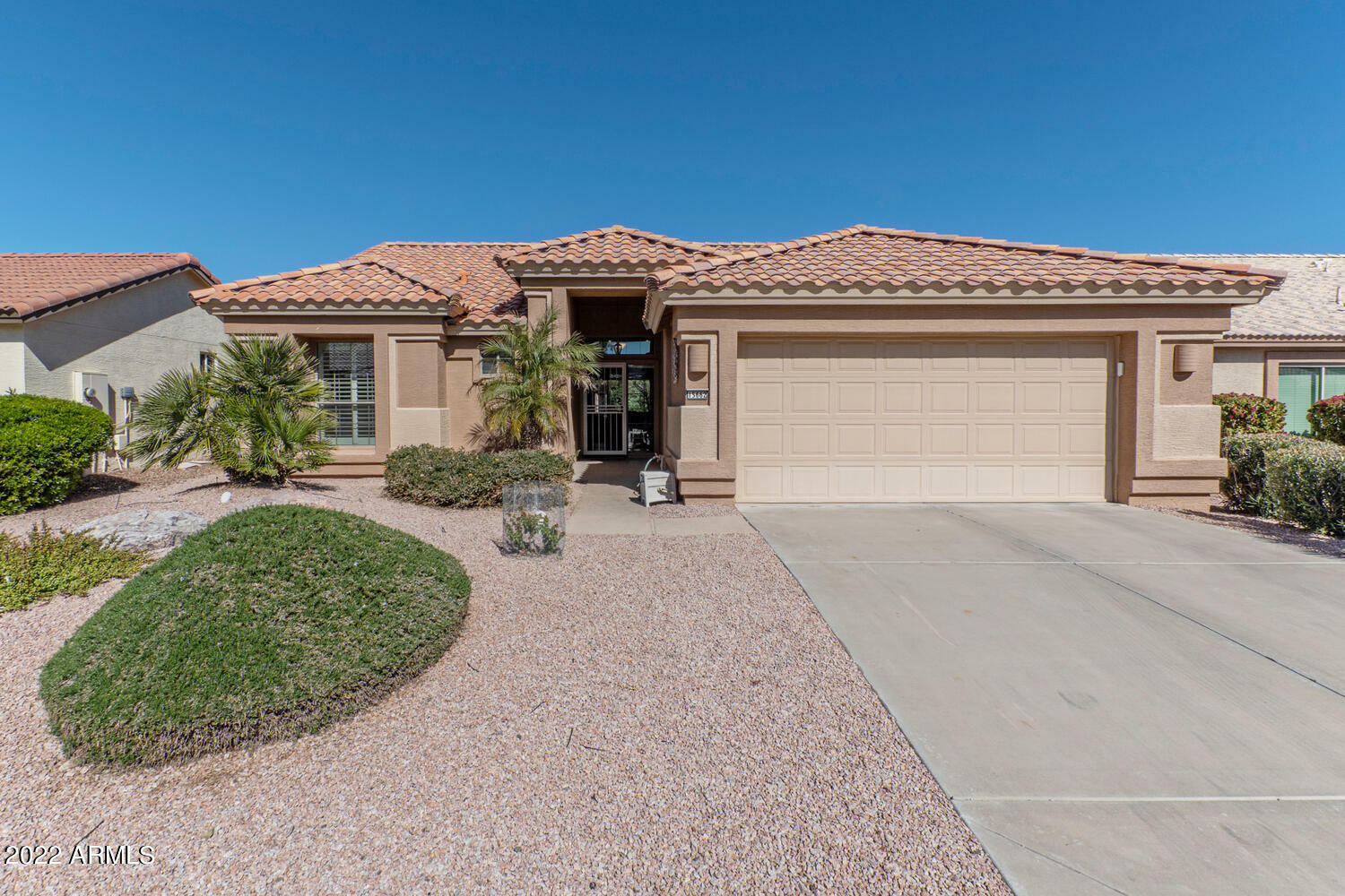 Property Photo: 15662 W Earll Drive AZ 85395